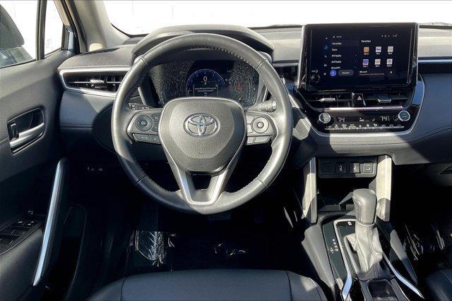 2024 toyota corolla cross xle
