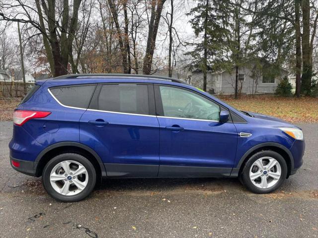 2016 ford escape se