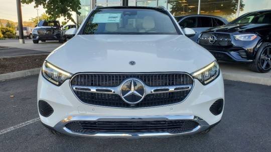 2025 Mercedes-Benz GLC