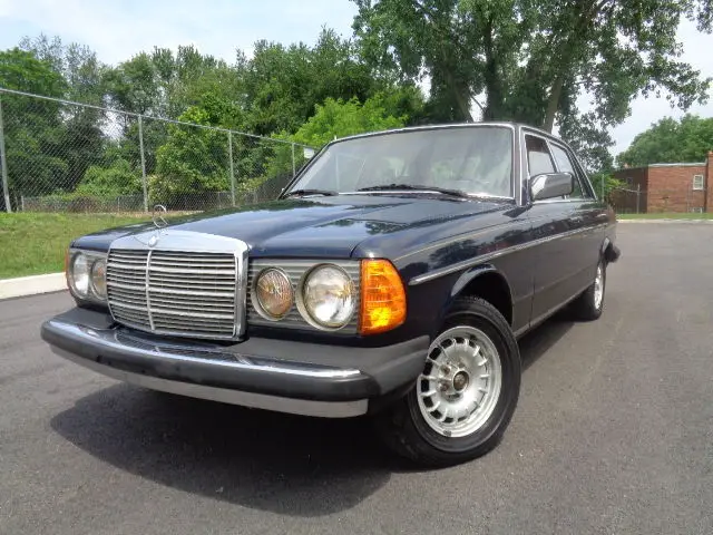 1984 mercedes benz 300 turbo diesel very clean rare find serviced