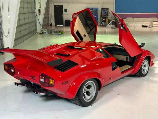 1980 lamborghini countach red rwd manual