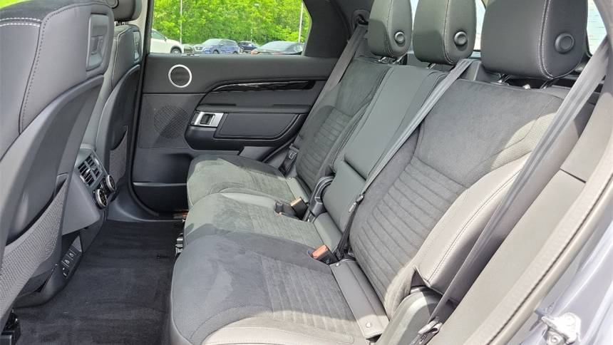 2024 land rover discovery p300 s