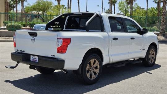 2024 Nissan Titan