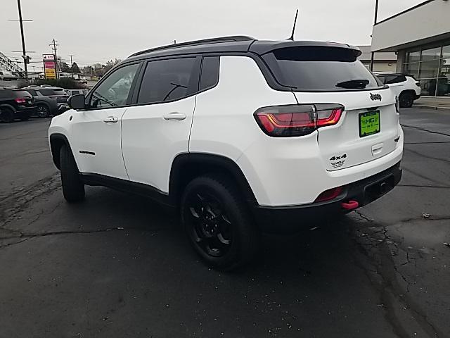 2023 jeep compass trailhawk