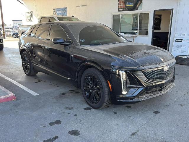 2023 cadillac lyriq luxury