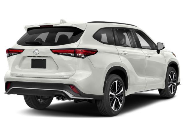 2021 toyota highlander xse