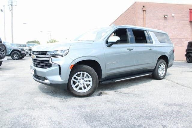 2023 chevrolet suburban lt