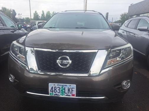 2015 nissan pathfinder in co bluffs, iowa