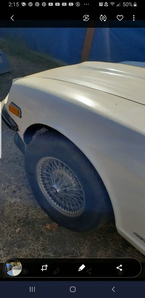1972 datsun 240z hatchback white rwd manual