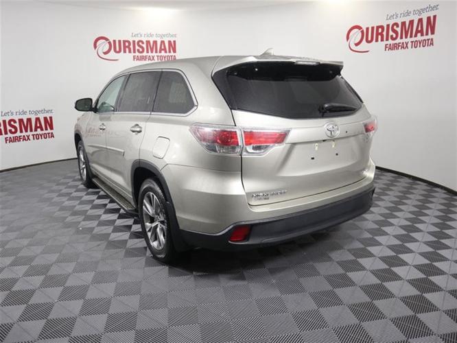 certified 2016 toyota highlander le plus v6 fairfax, va 22030 for sale in fairfax, virginia