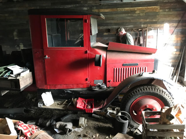 1928 two-ton international flatbed truck - model sf46