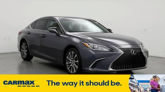 2019 Lexus ES