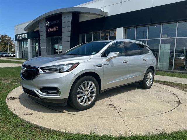 2020 buick enclave essence