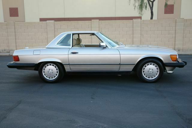 1988 mercedes-benz 560 series, desert taupe metallic with 106751 miles availabl