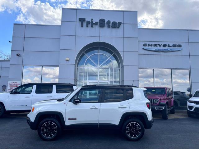 2023 jeep renegade trailhawk 4x4