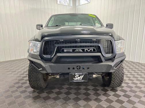 2018 ram 1500 in chicago, illinois