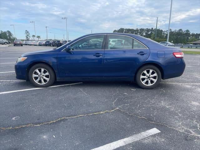 2011 toyota camry le in myrtle beach, south carolina
