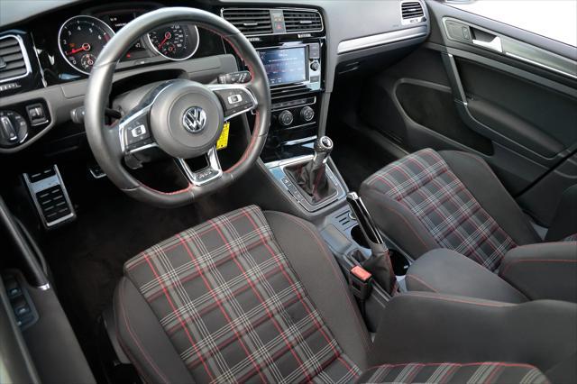 2019 volkswagen golf gti 2.0t s 4-door