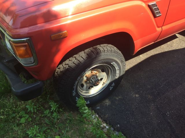 1986 toyota fj60 nice shape!