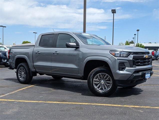 2023 chevrolet colorado lt