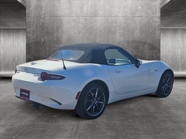 2016 mazda mx-5 miata grand touring