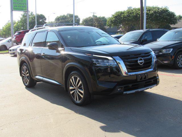 2022 nissan pathfinder platinum 2wd