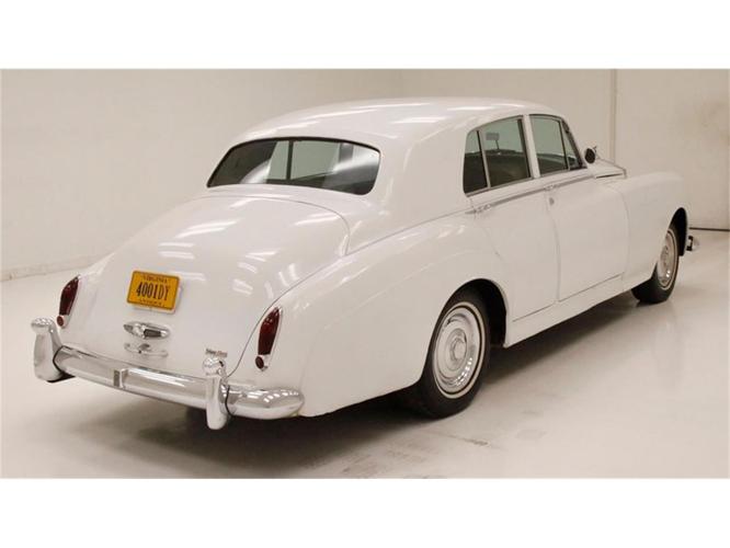 1964 rolls-royce silver cloud iii in morgantown, pennsylvania