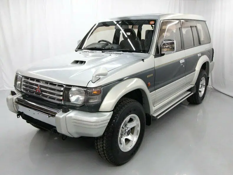 1993 mitsubishi pajero exceed 4wd