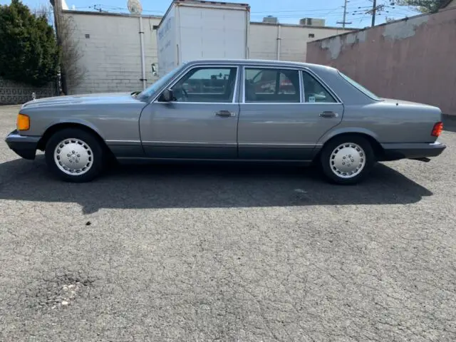1989 mercedes 420 sel, clean