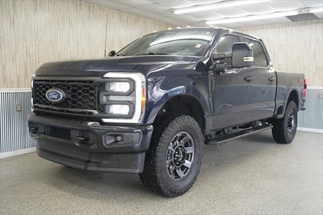 2023 ford f-350 lariat