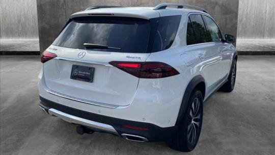 2025 Mercedes-Benz GLE exclusive trim