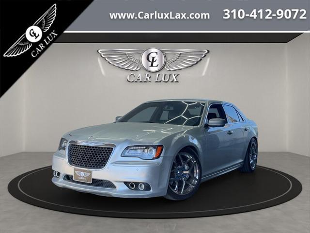 2012 chrysler 300 srt8