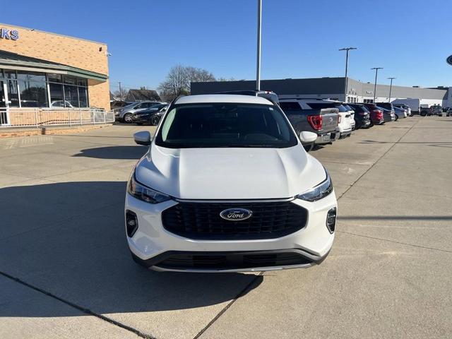 2023 ford escape platinum