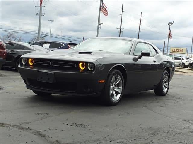 2021 dodge challenger sxt in southfield, michigan