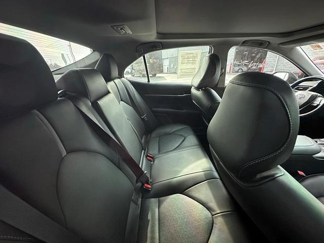 2021 toyota camry xse