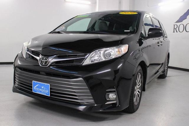 2020 toyota sienna limited
