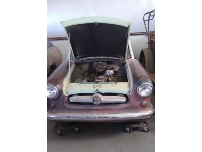 1954 nash metropolitan in hobart, indiana