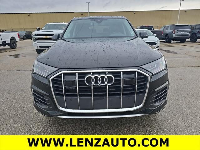 2024 audi q7 45 premium plus