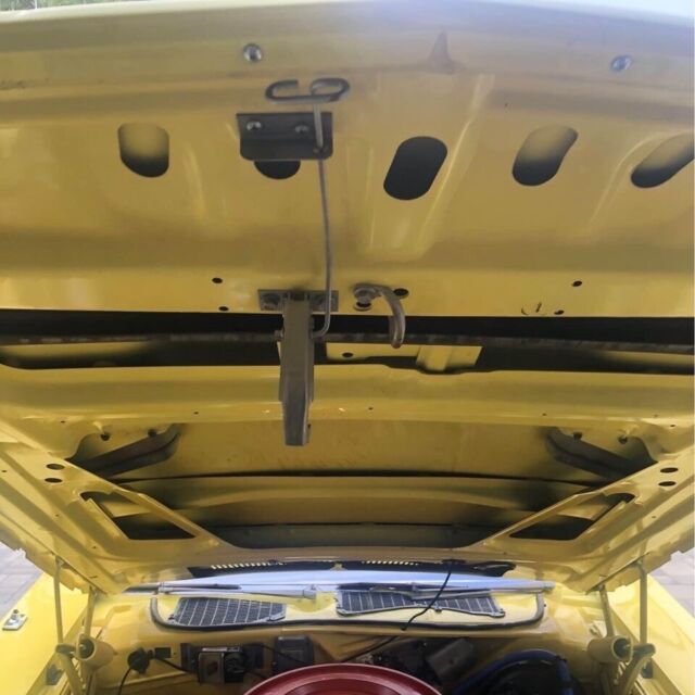 1973 dodge challenger coupe yellow rwd automatic rallye