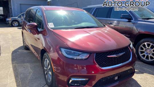 2022 Chrysler Pacifica hybrid touring l