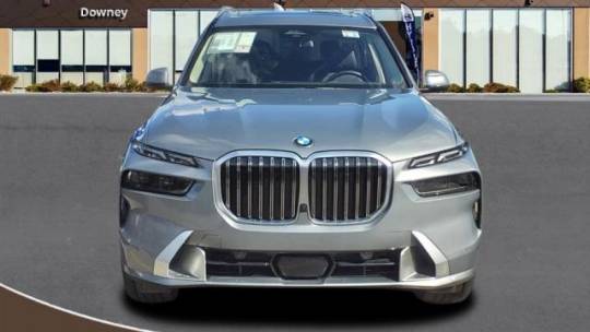 2024 BMW X7