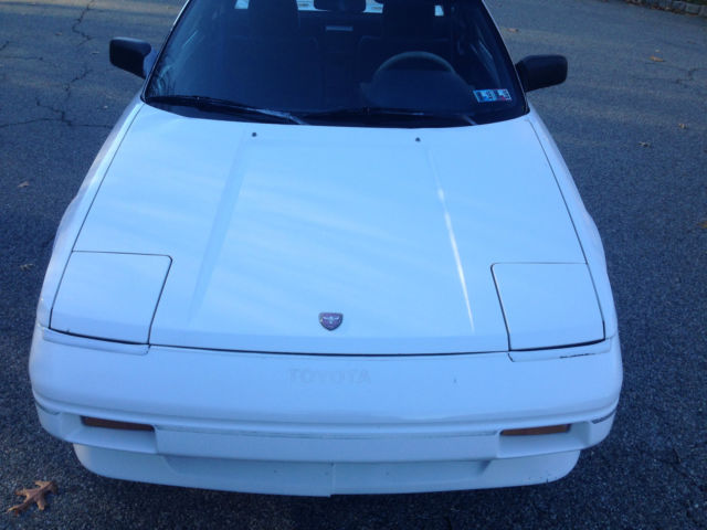 1988 toyota mr2 - 84k miles - white on blue - very nice car!