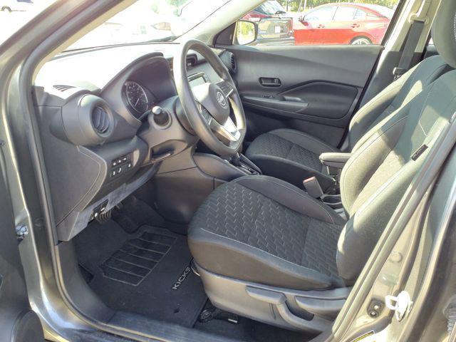 2022 nissan kicks s