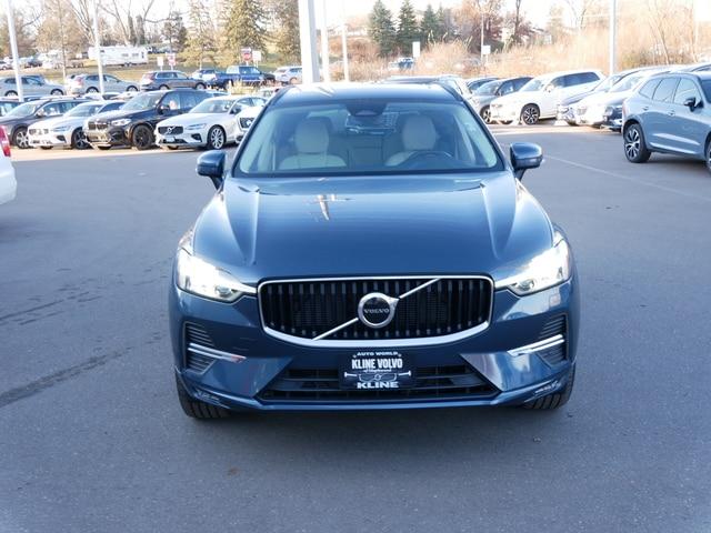 2022 volvo xc60 b5 awd momentum