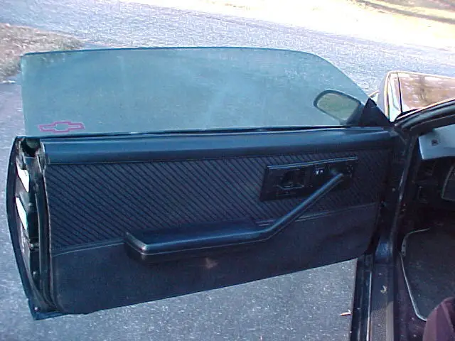 1984 camaro z-28 black wi t-tops fully loaded