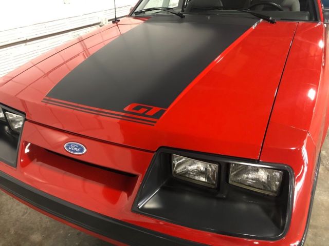 1985 mustang gt 14k original/showroom/documented/ 5spd/ must see