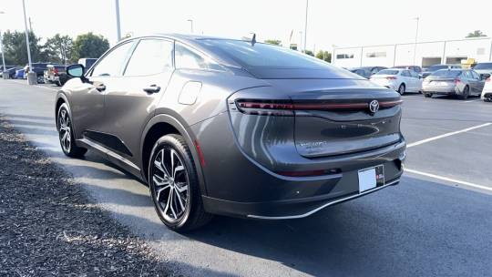 2024 Toyota Crown xle
