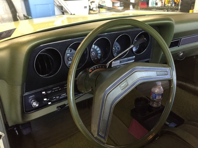 1976 ford gran torino base hardtop 4-door 5.8l