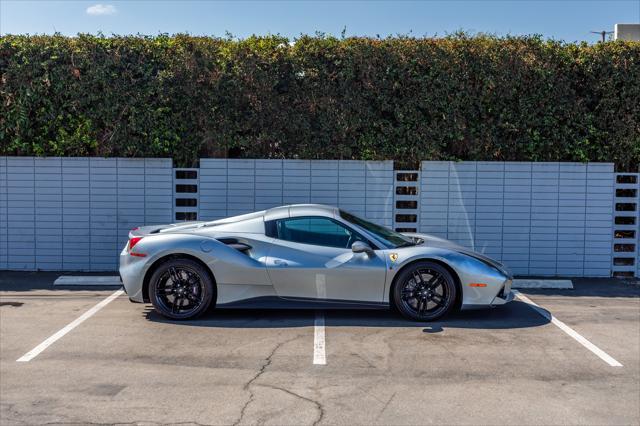 2017 ferrari 488 spider base