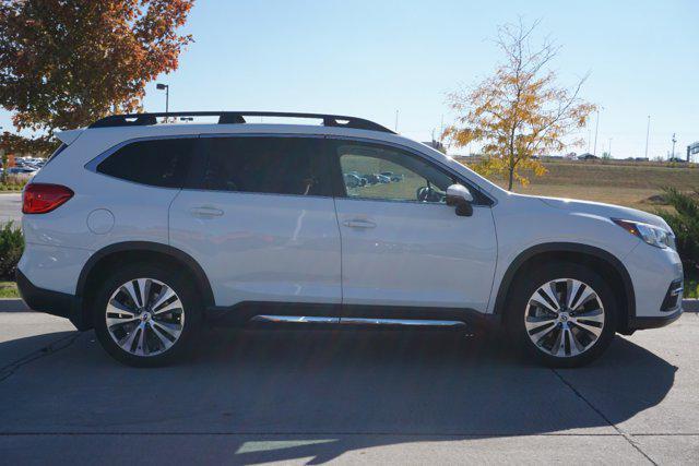 2019 subaru ascent limited 7-passenger